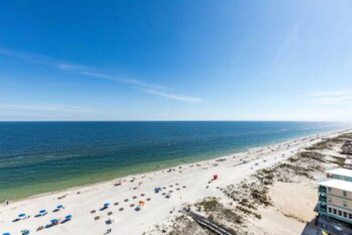 Beach 45 of 136