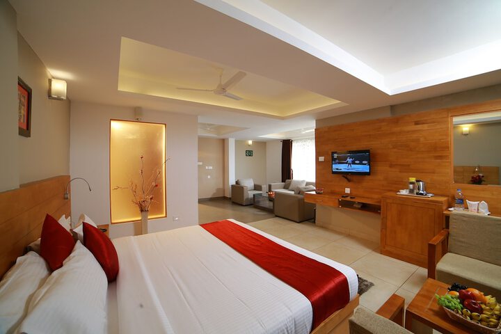 Room 11 of 43