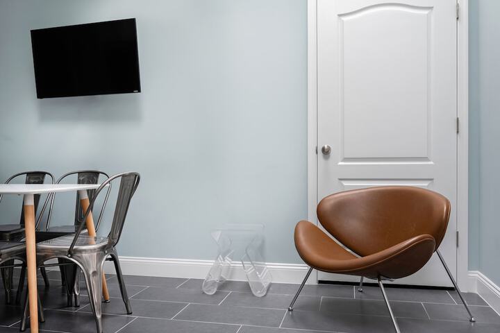 Room 16 of 25