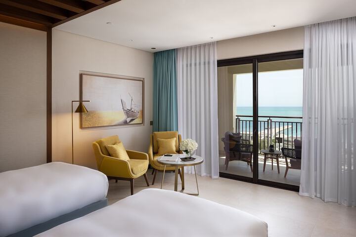 Room 20 of 115