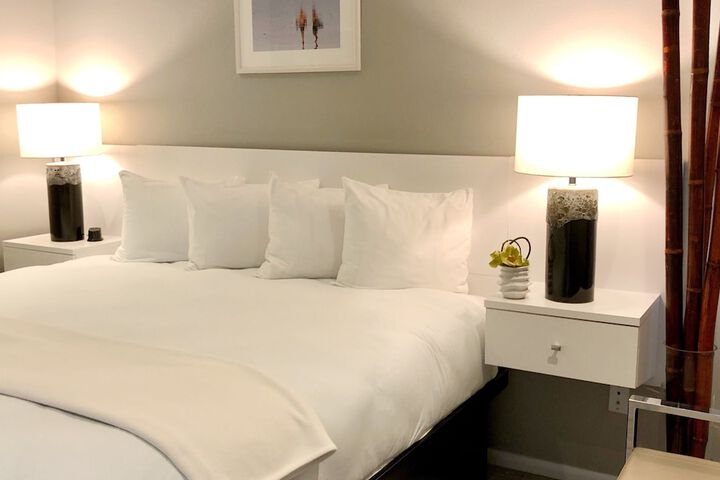 Room 4 of 41
