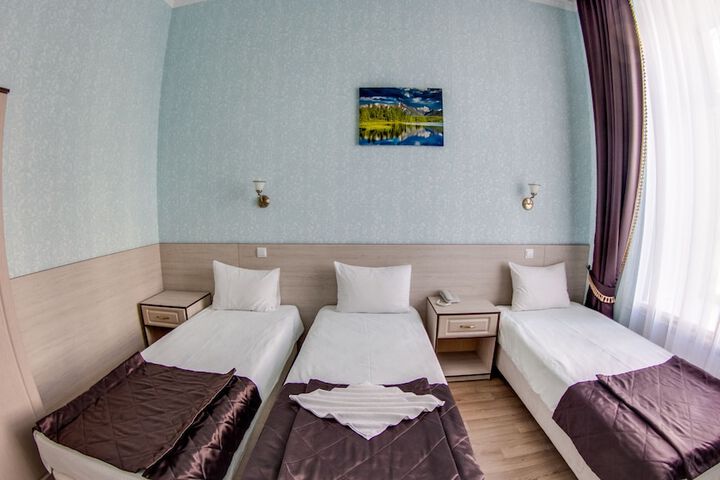 Room 17 of 30