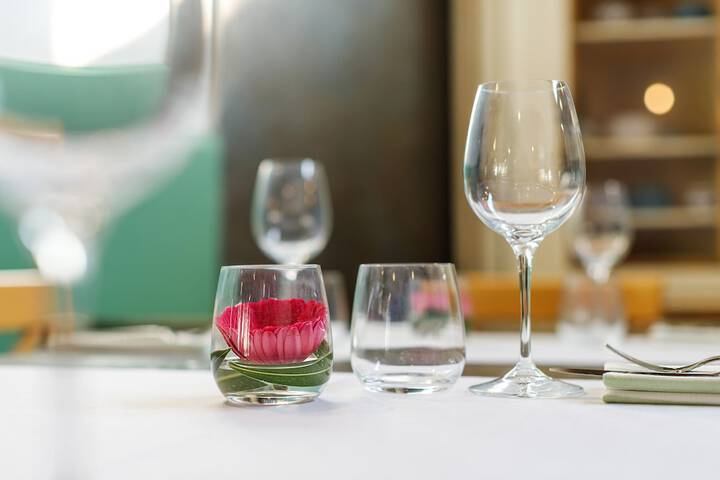 Dining 42 of 86
