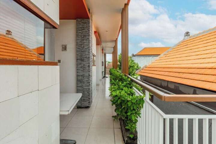 Terrace/Patio 10 of 12