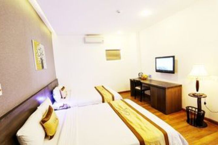 Room 40 of 64