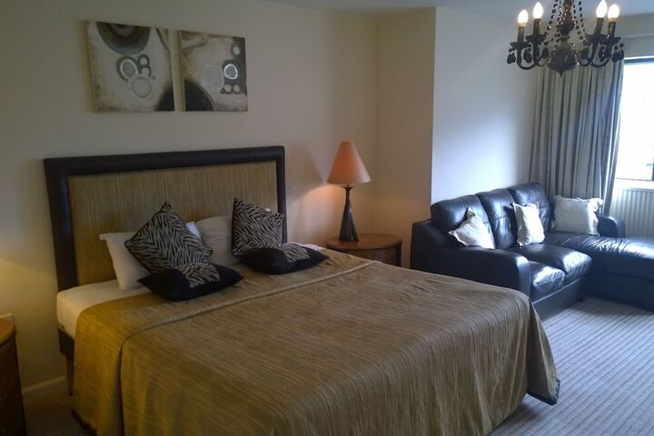Room 5 of 46