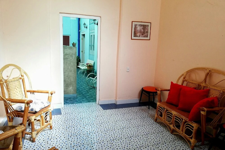 Room 2 of 19