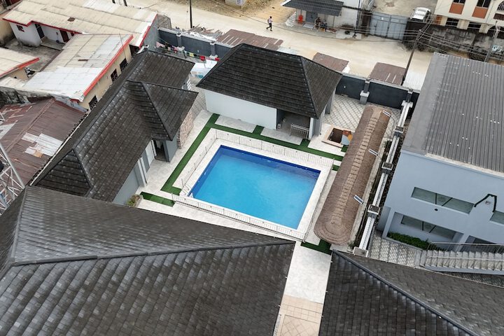 Pool 25 of 45