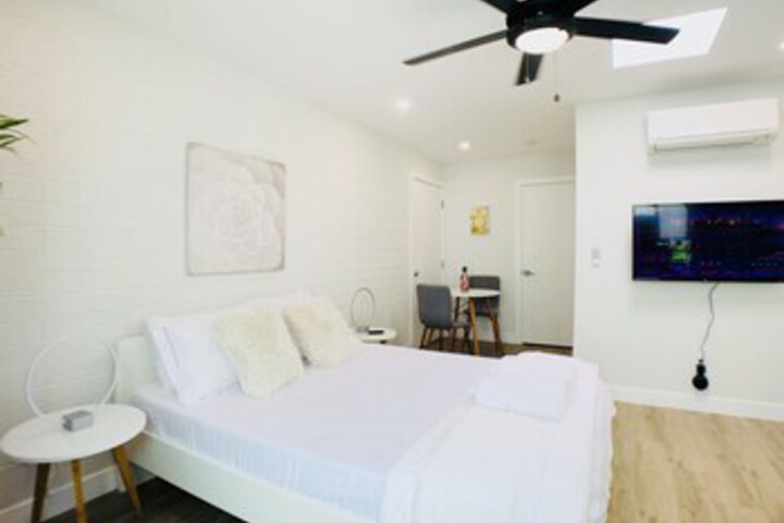 Room 21 of 23