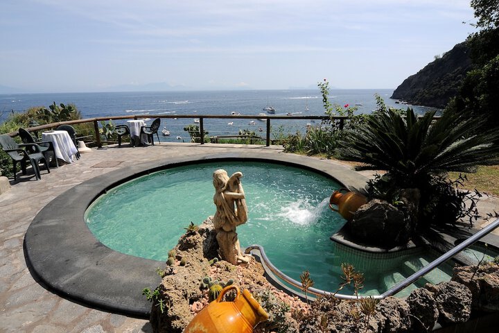 Hotel with Pool