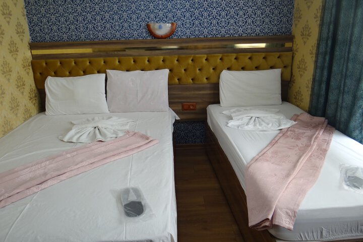 Room 22 of 36