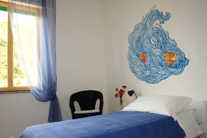 Room 11 of 39