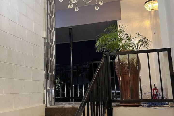 Hotel 44 of 51