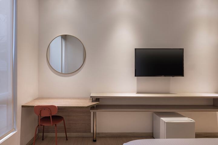 Room 17 of 59