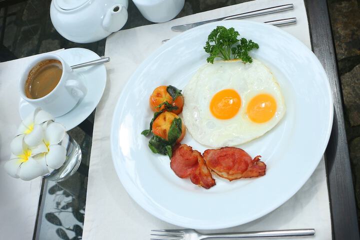 Breakfast/Coffee Service 33 of 60