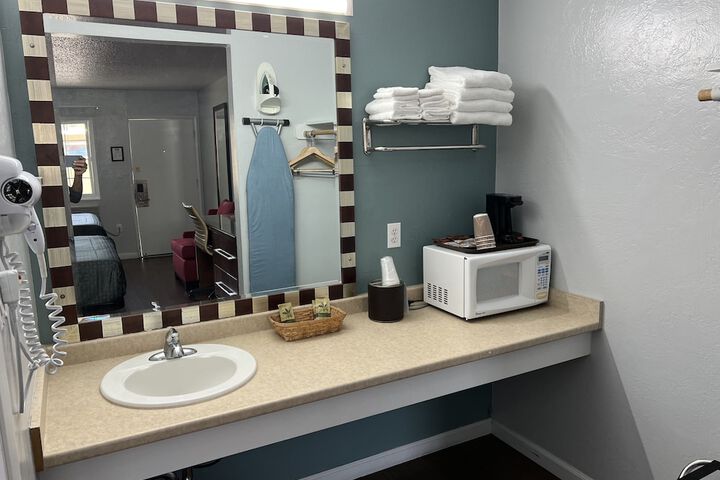 Room 12 of 29
