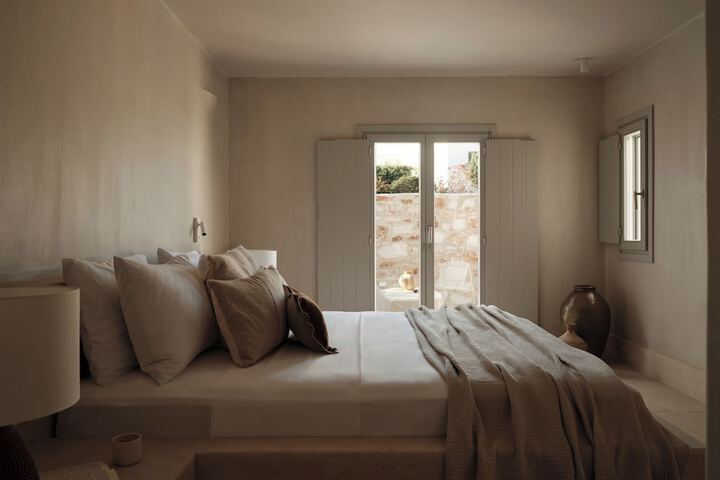 Room 5 of 85