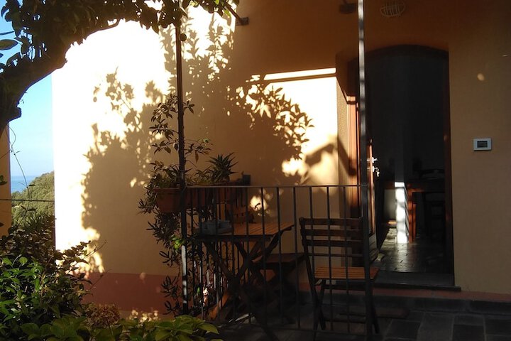 Terrace/Patio 18 of 33