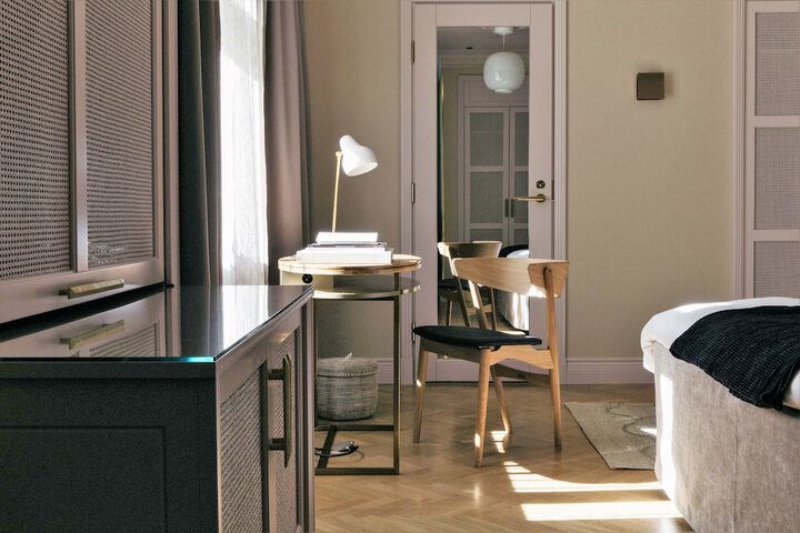 Room 20 of 115