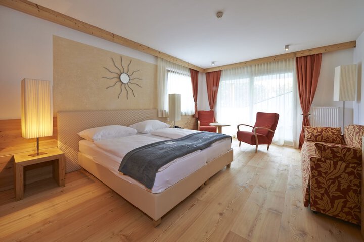Room 7 of 44