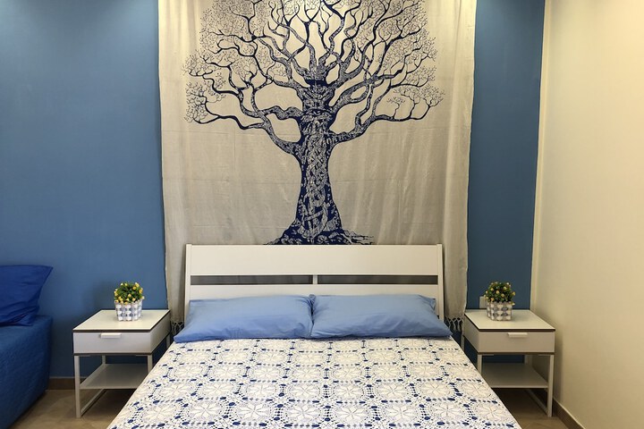 Room 15 of 65