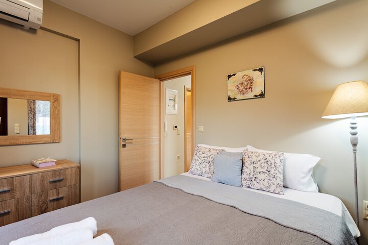 Room 6 of 21