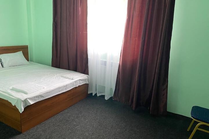 Room 3 of 11