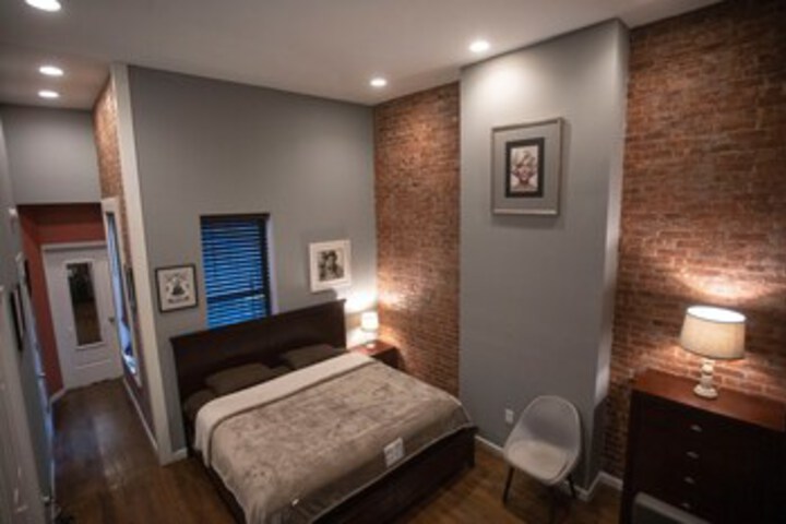 Room 44 of 79