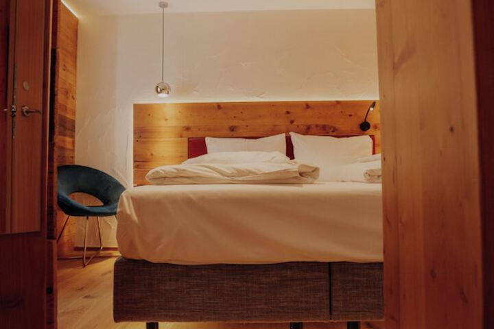Room 26 of 64