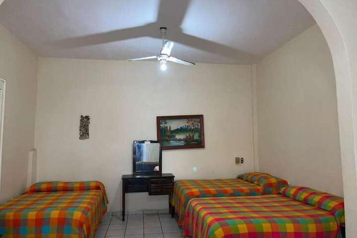 Room 7 of 17