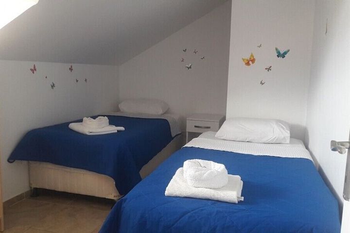 Room 35 of 105