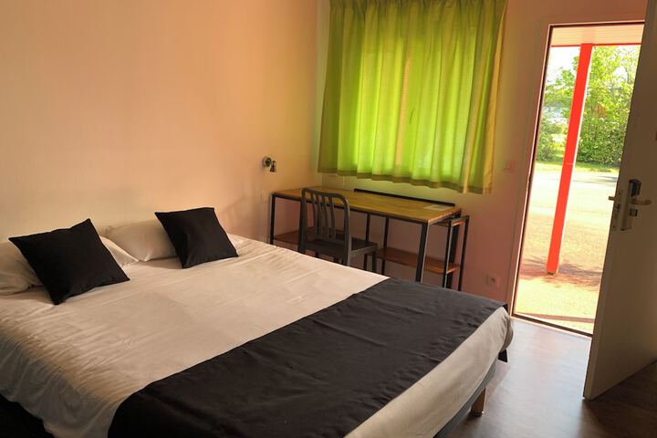 Room 3 of 13