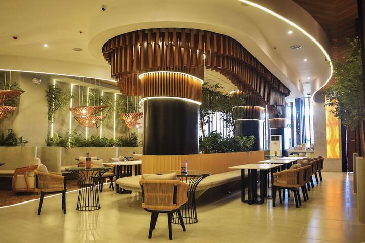 Hotel Interior 2 of 85