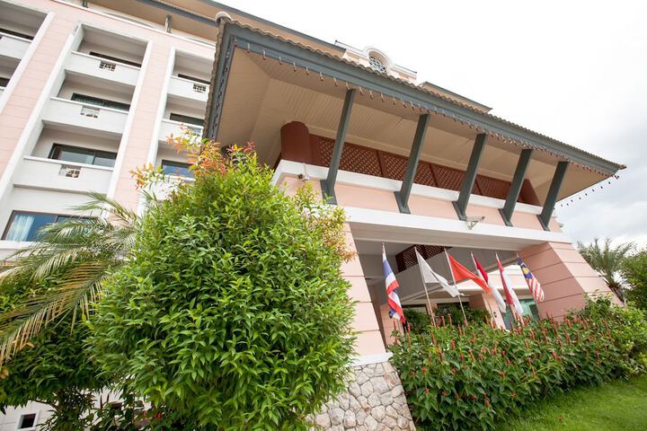 Hotel 38 of 47