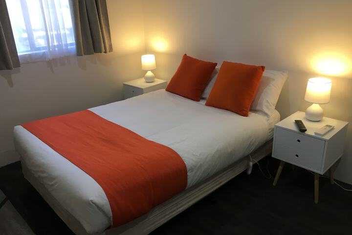Room 18 of 46