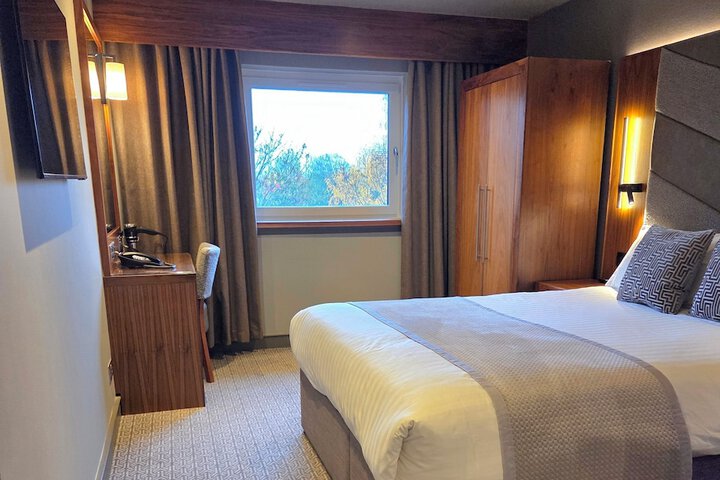 Room 19 of 69