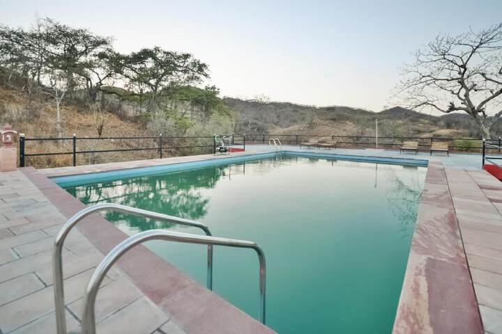 Pool 16 of 59
