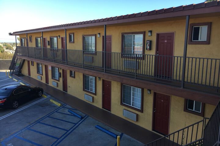 Property Grounds 29 of 37