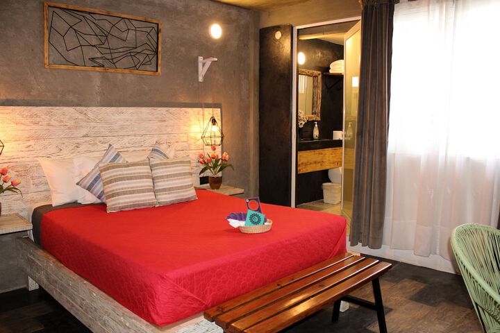 Room 19 of 50