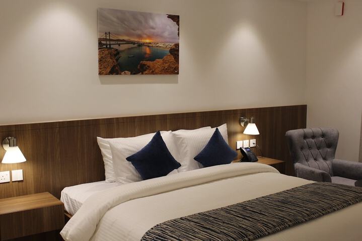 Room 3 of 17