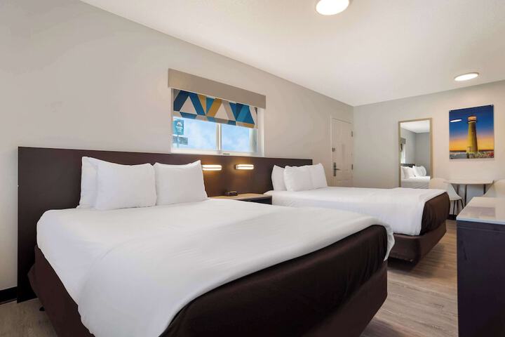Room 20 of 47