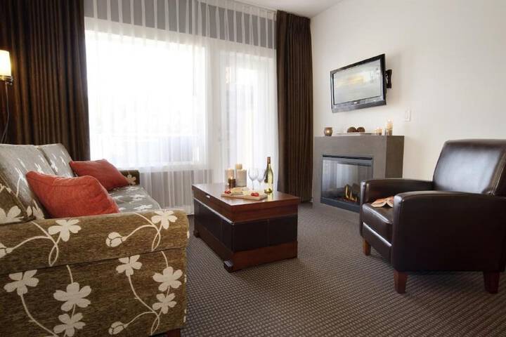 Room 12 of 25