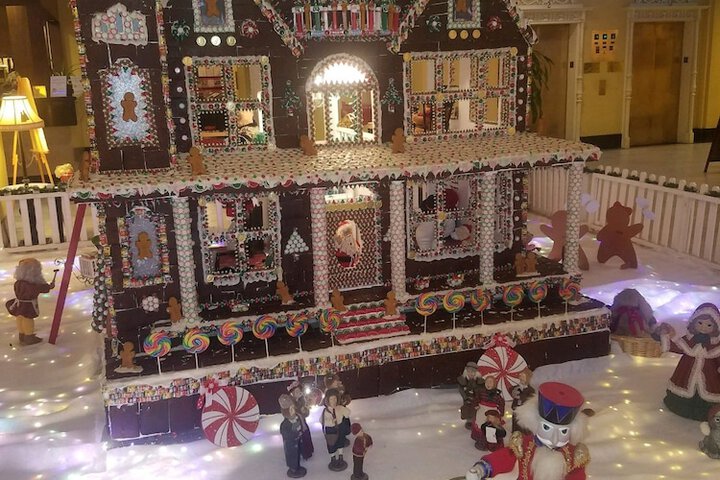 Hotel Interior 4 of 53