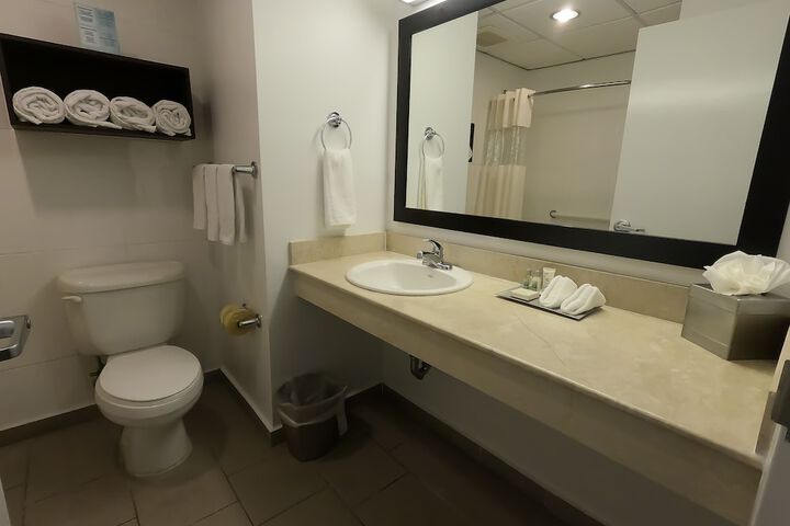 Room 21 of 54