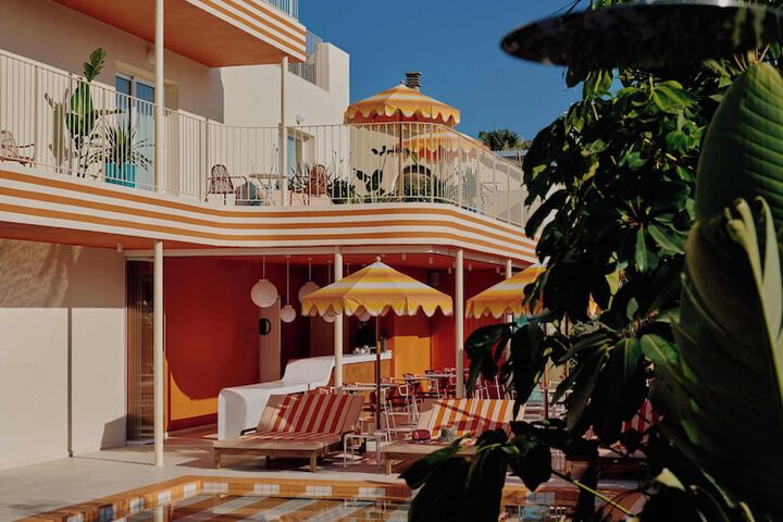 Hotel 52 of 67