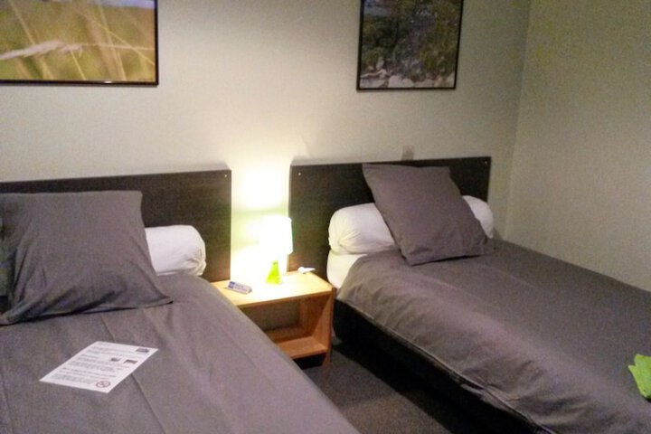 Room 4 of 62