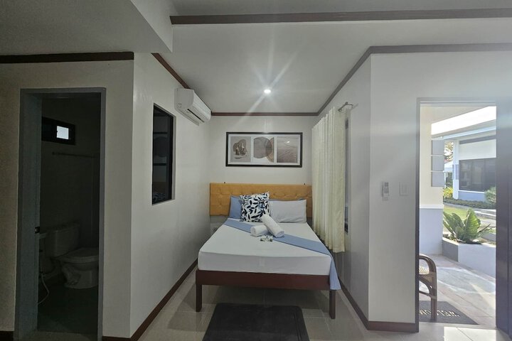 Room 12 of 61