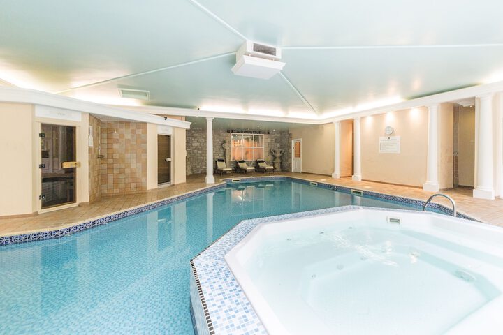 Pool 113 of 135