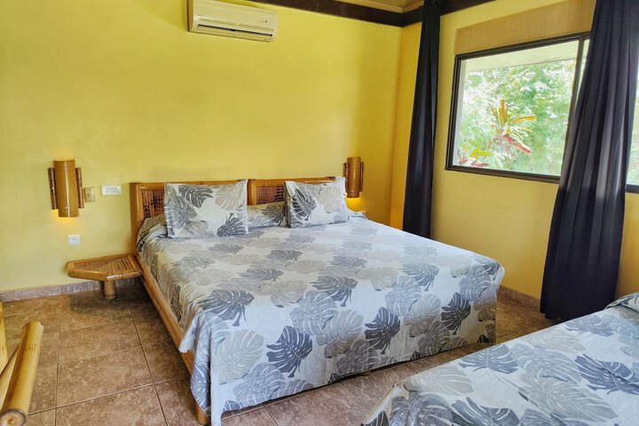 Room 9 of 95
