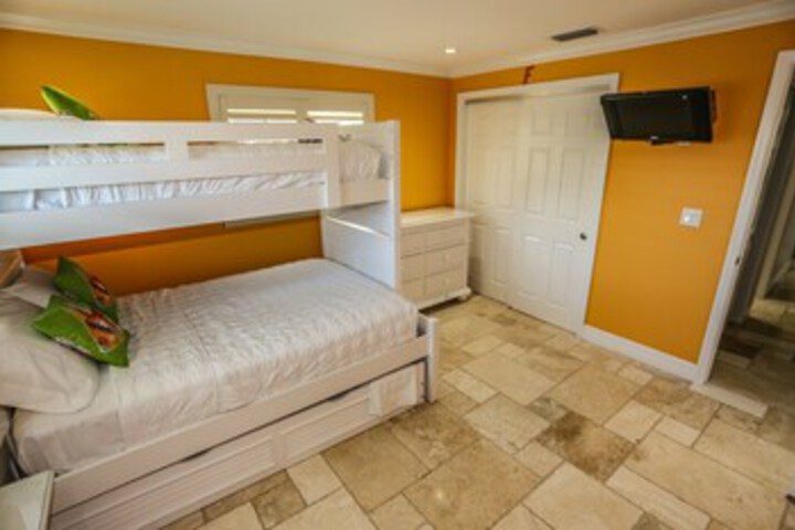 Room 42 of 53